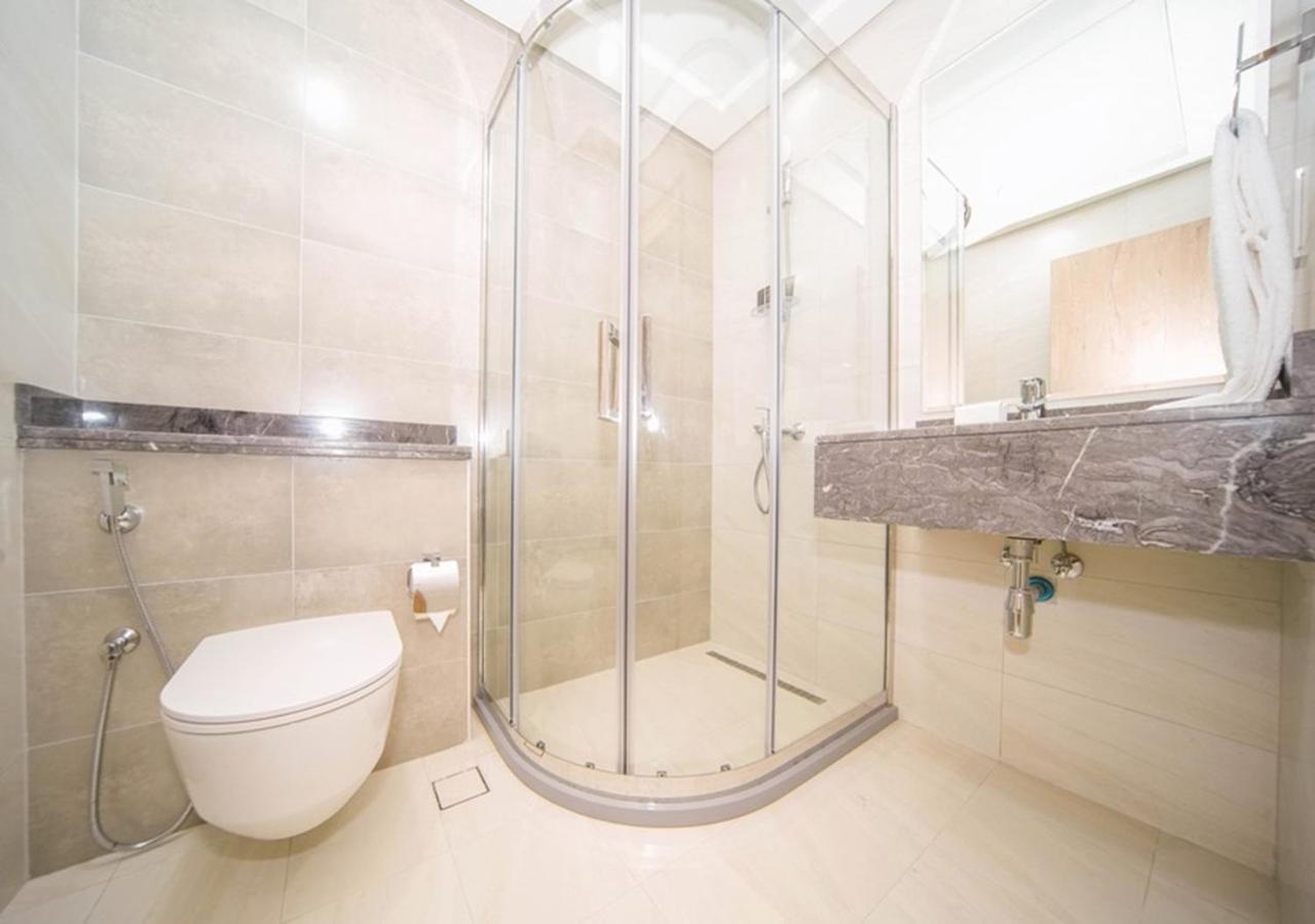 Elegant 2Br View With Rooftop Pool The Bay Dubaj Zewnętrze zdjęcie