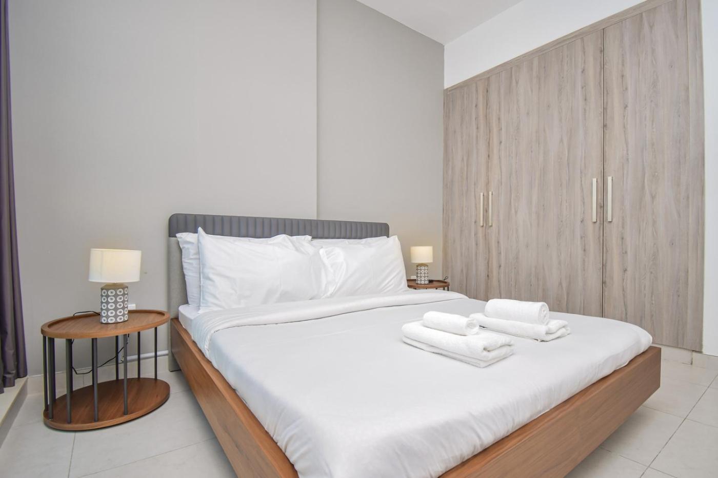 Elegant 2Br View With Rooftop Pool The Bay Dubaj Zewnętrze zdjęcie